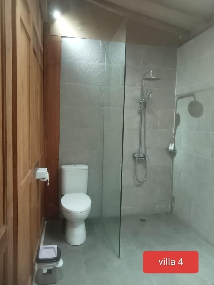 Villa Lova Sambirenteng