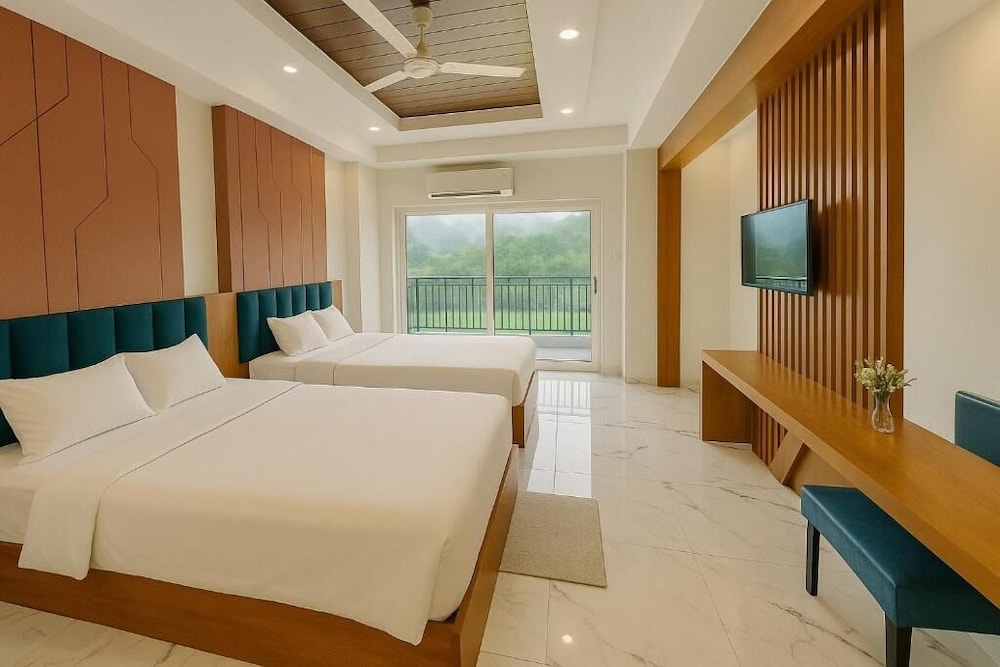 HOTEL KARDHAR INN