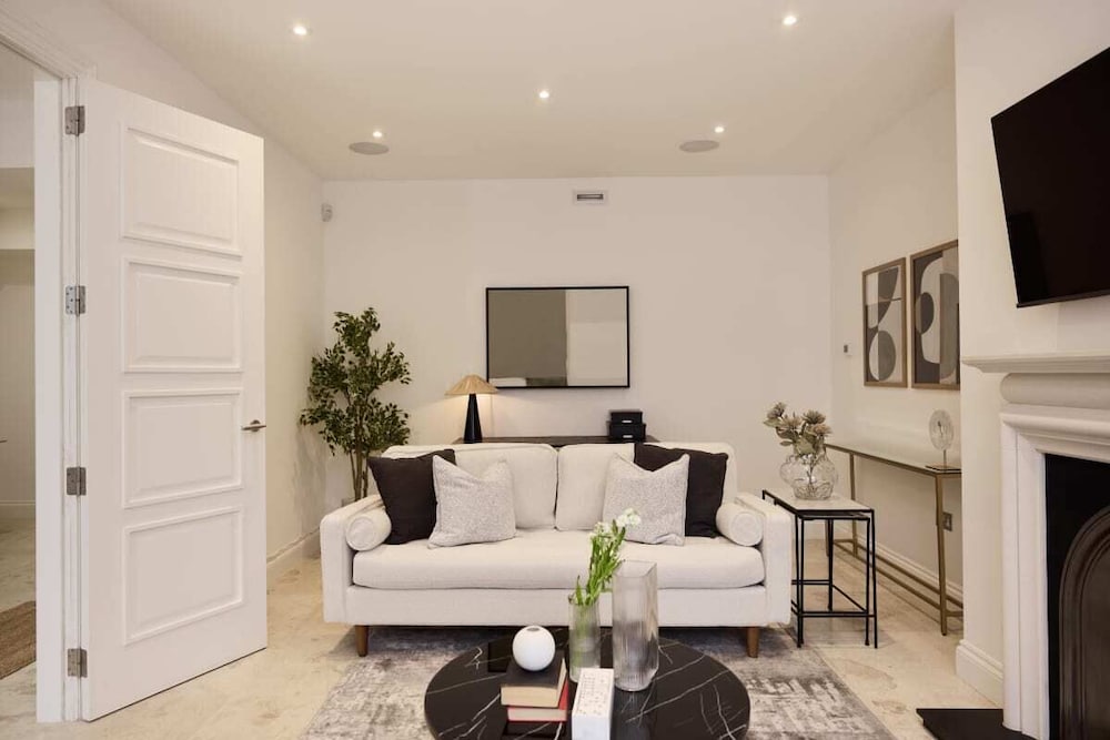 The Camden Park Place - Lovely 4bdr Flat With Garden