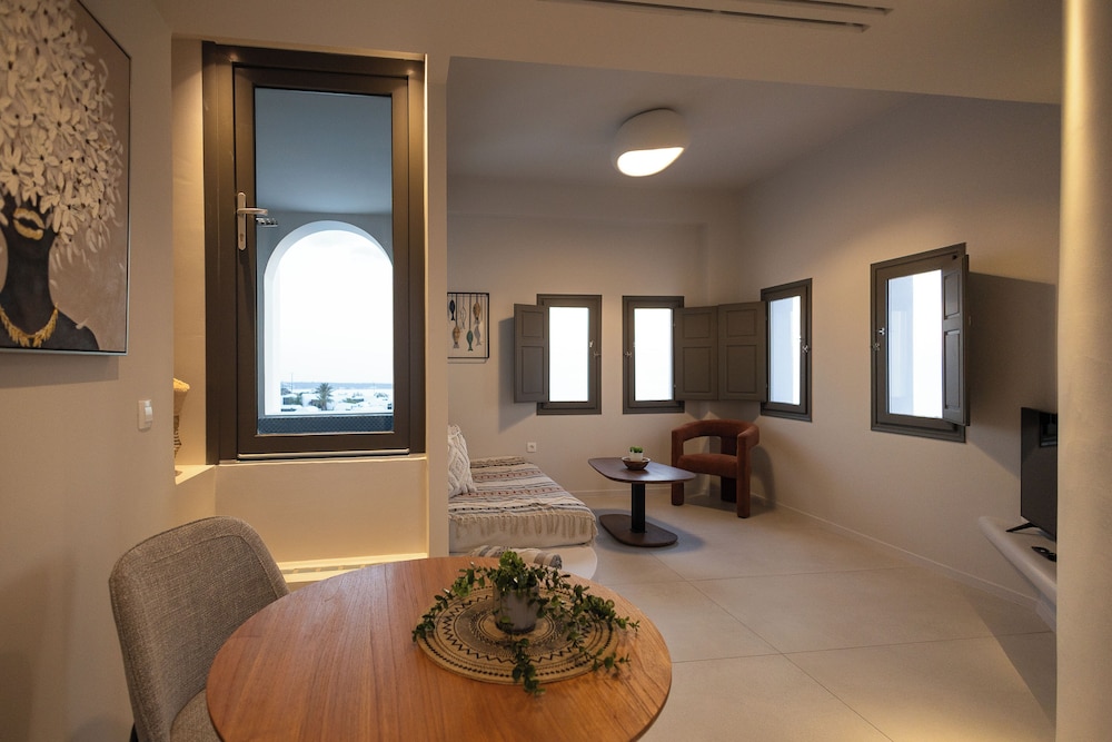 Niabelon Suites