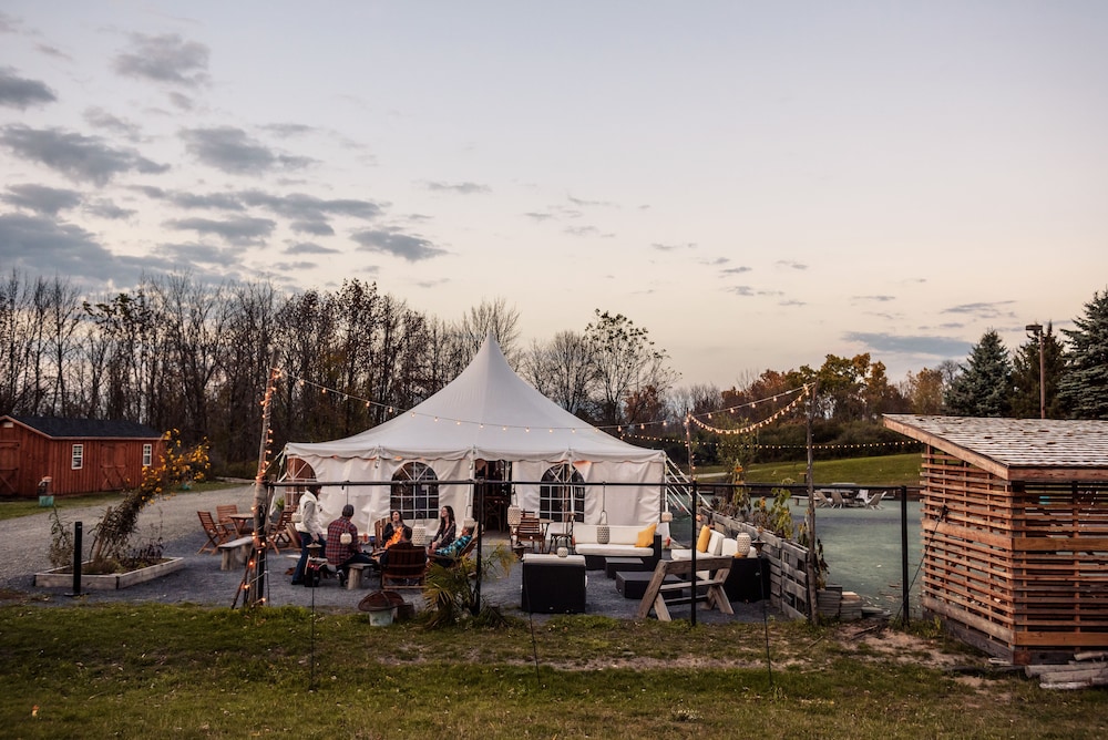 meeting & event spaces