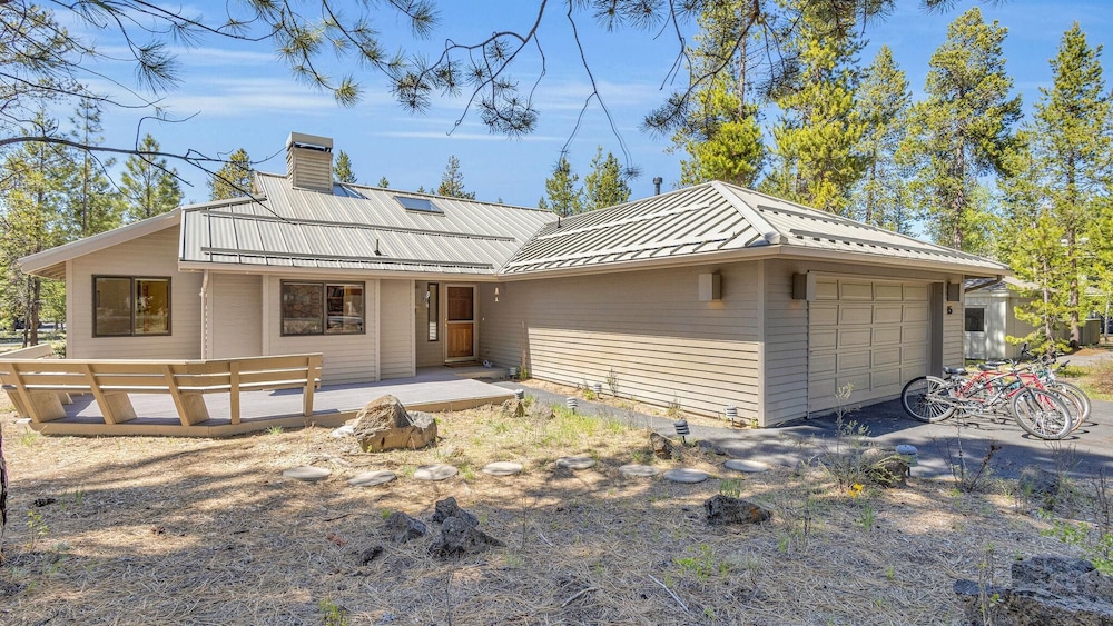 Lassen Lane 15 view 4