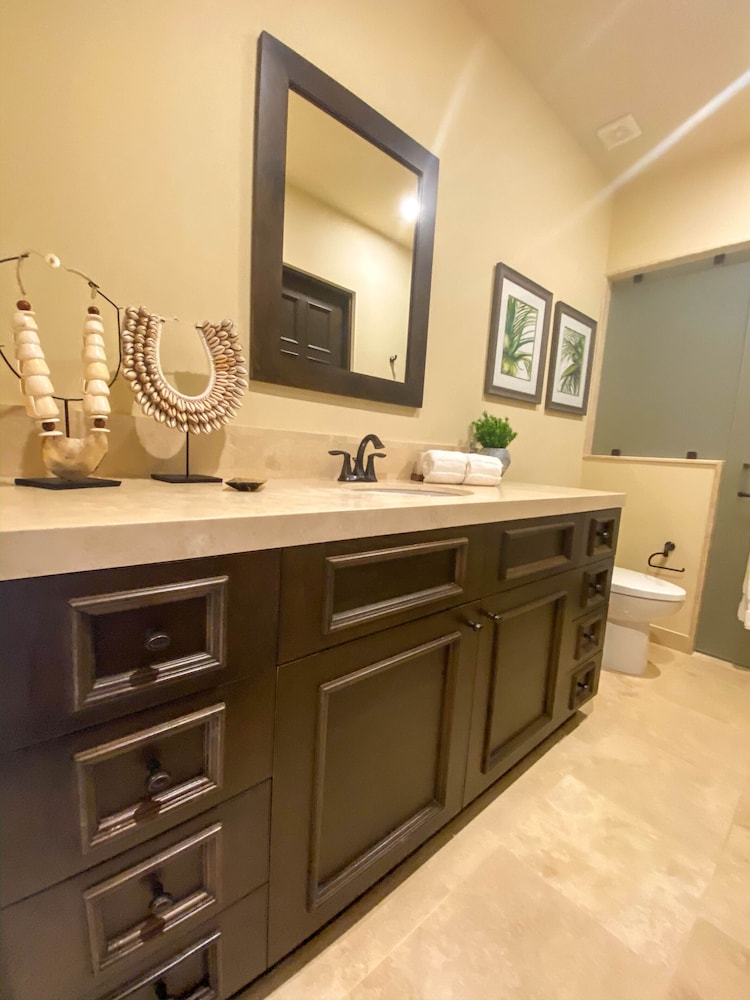 Quivira Los Cabos Condos & Homes - Vacation Rentals