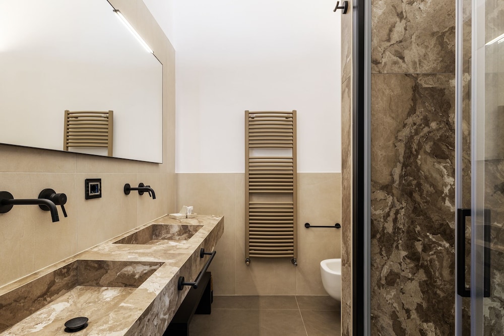 buone maniere exclusive room