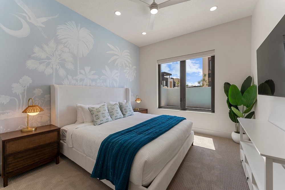 Lula Cove 7 Bedroom Home