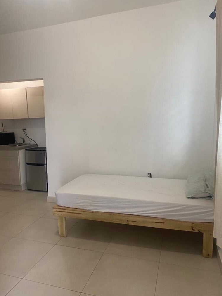 Beachside apartment for up to 5 people view 4
