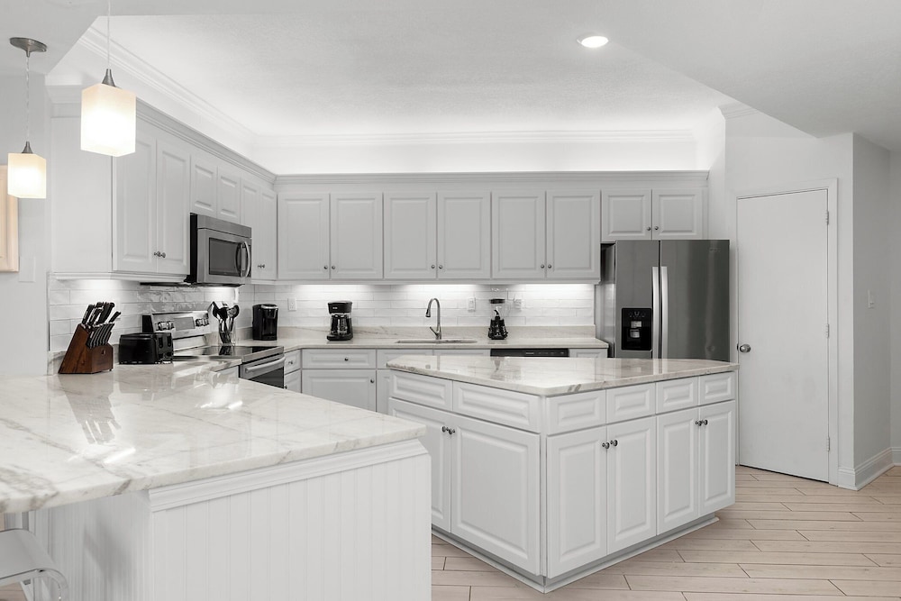 Romar House by Southern Vacation Rentals