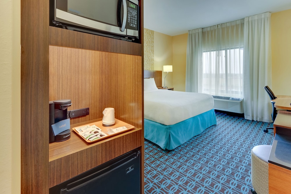 Dunn Vacations - Fairfield Inn Suites Dunn I-95 - Property Image 30