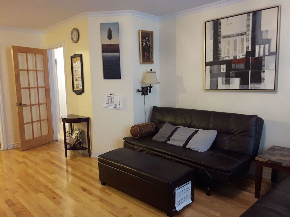 3 bedroms Apartment Hotel view 2