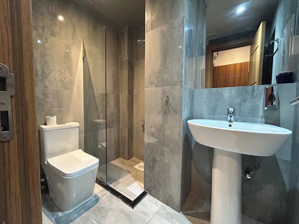 Gate 9 Tower -Studios & Apts Mar Mikhael