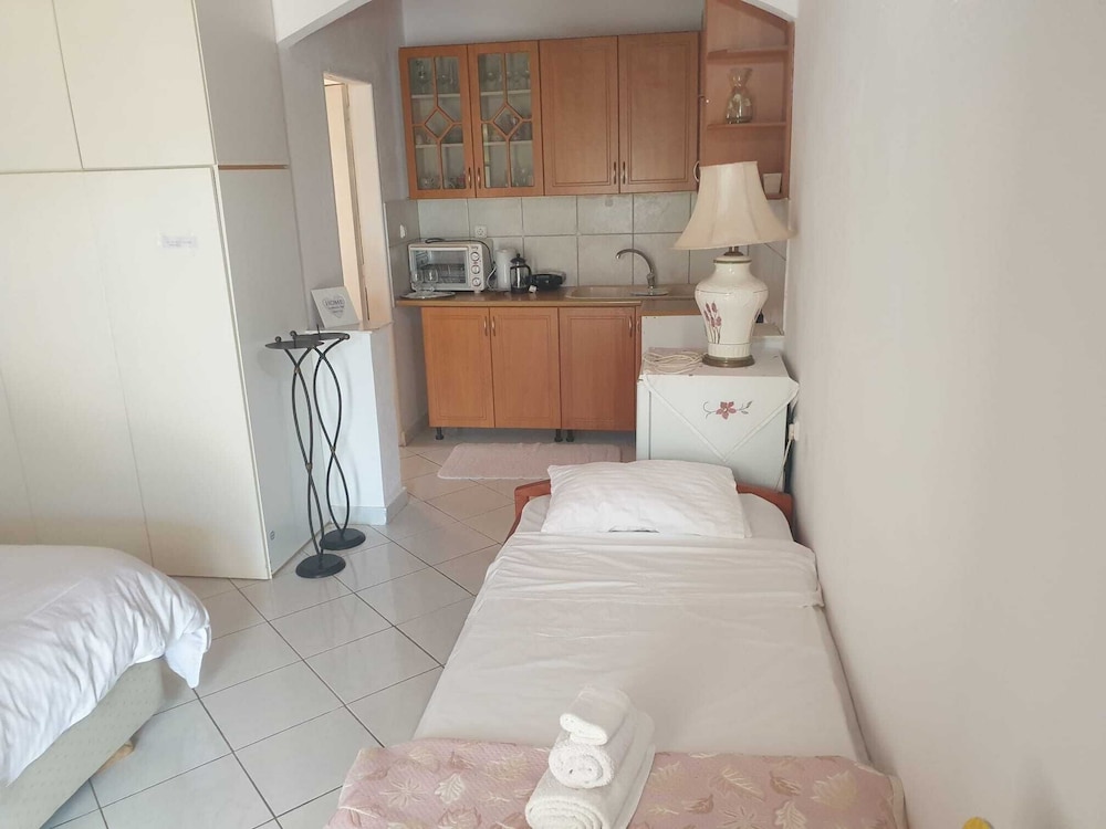 Rosemary House Number One photo 5