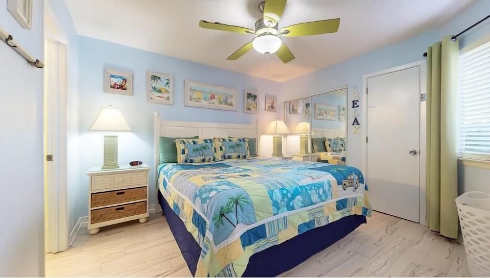 Island Sands 102