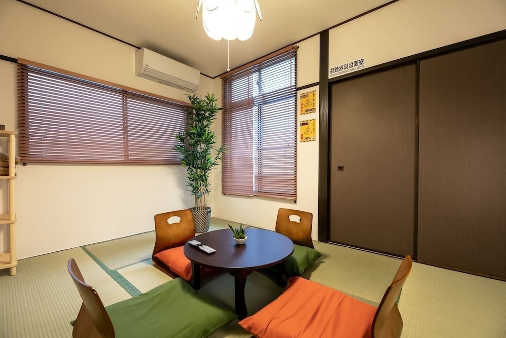R-Guest Residence