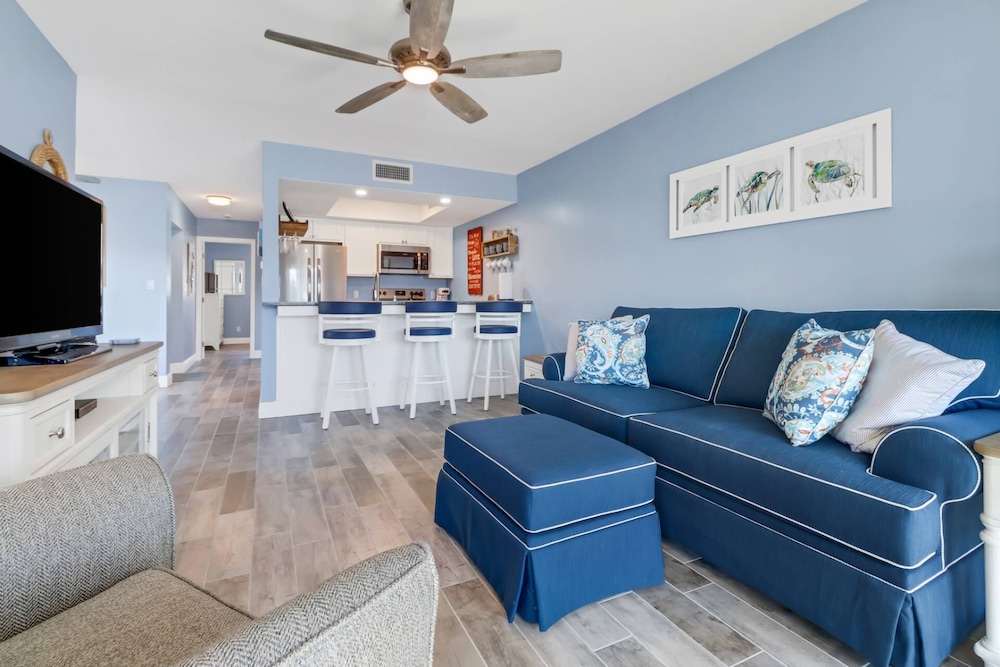 200 Lenell Rd #219 view 2