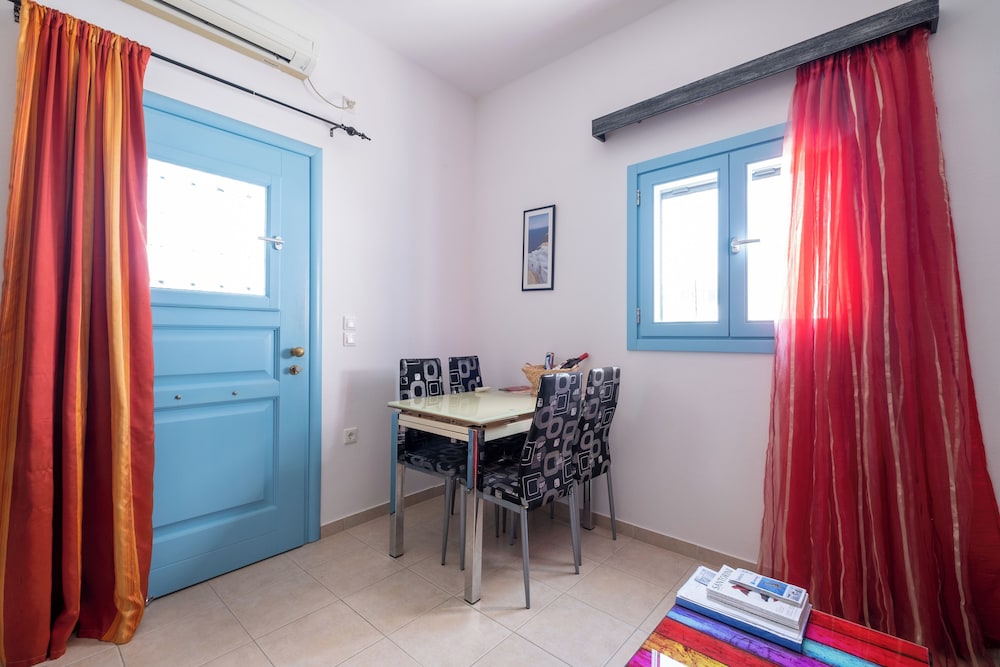 ADELPHI APARTMENTS photo 2