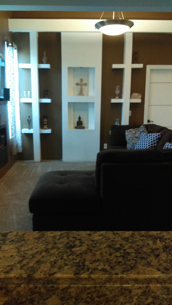 Ensenada Vacations - Modern vacational home close to Costco and Walmart - Property Image 14