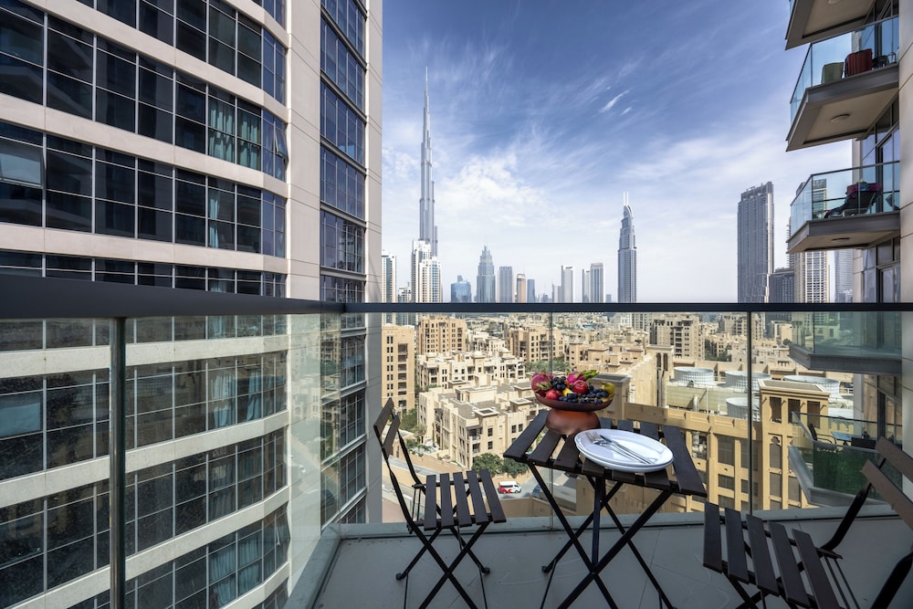 Bellevue Towers