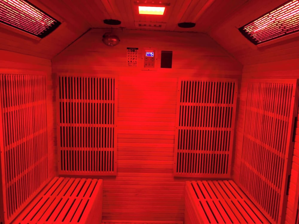 Perfect Couple Retreat To Relax With Hot Tub&sauna