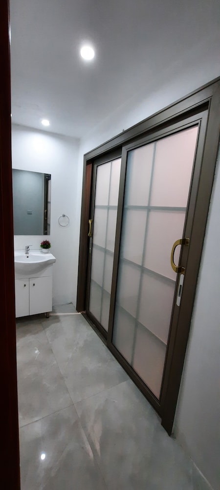 Pacific Apartments - view 18