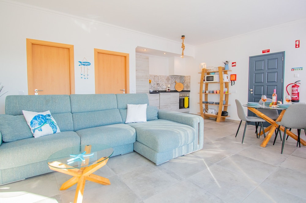 Kizi in Carvoeiro With 1 Bedrooms and 1 Bathrooms