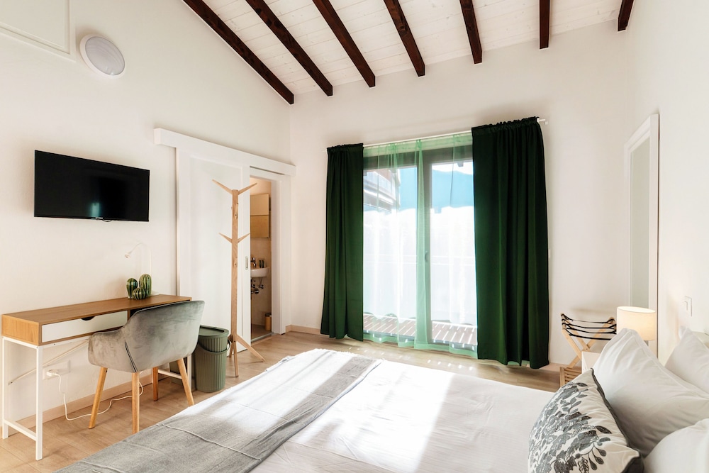 Florida Ascona Rooms