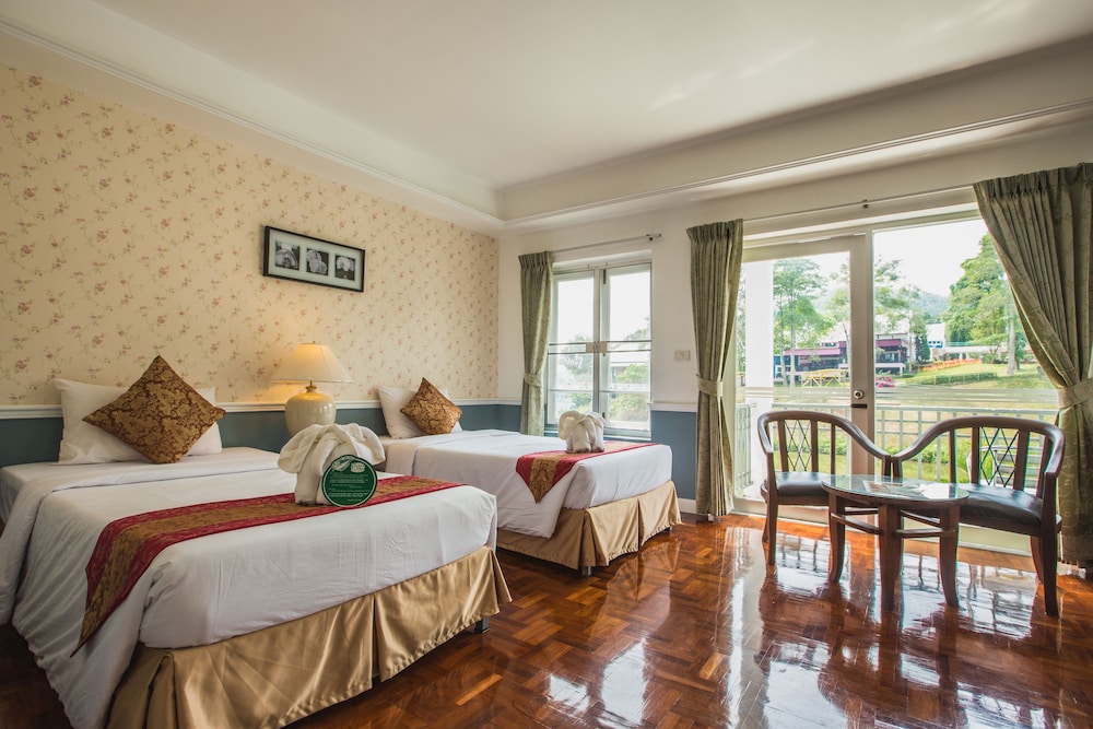 Brookside Valley Resort