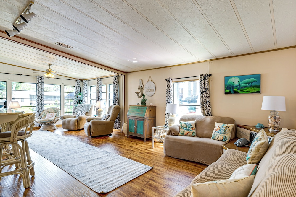 Angler's Paradise! Homosassa River Retreat w/ Dock