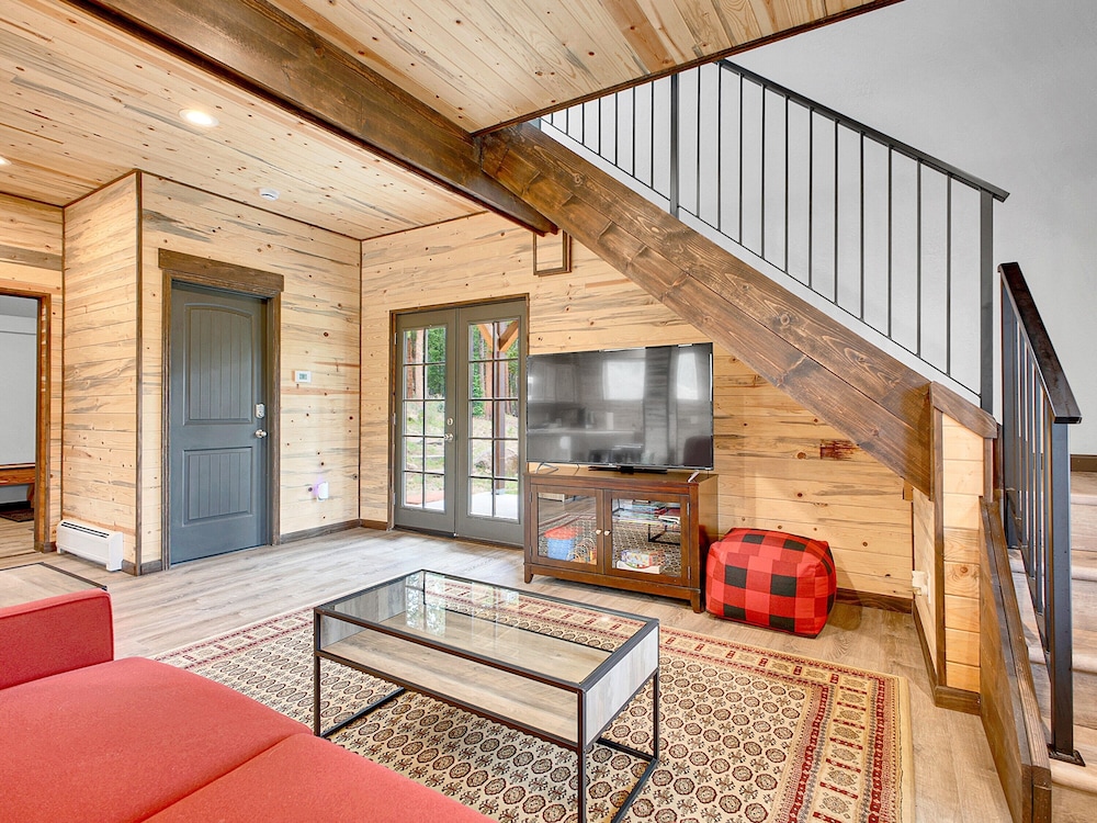 Switchback_little Divide 1 Bedroom Cabin