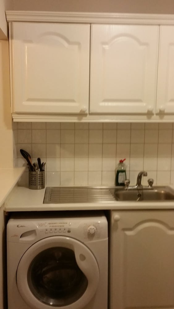 Jervis Place Apartment