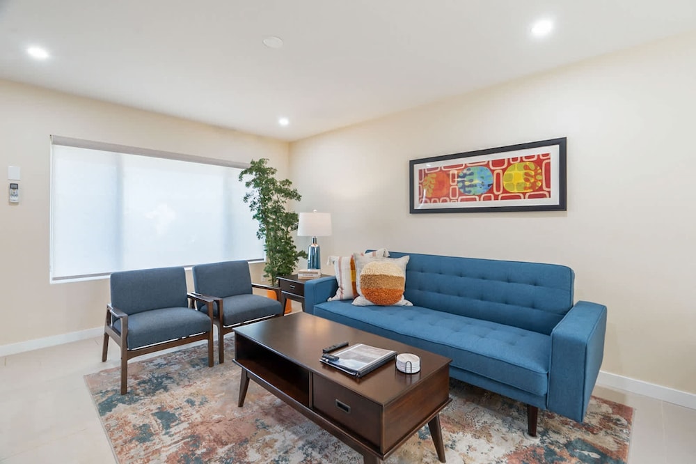 Urban Oasis - Just Remodeled
