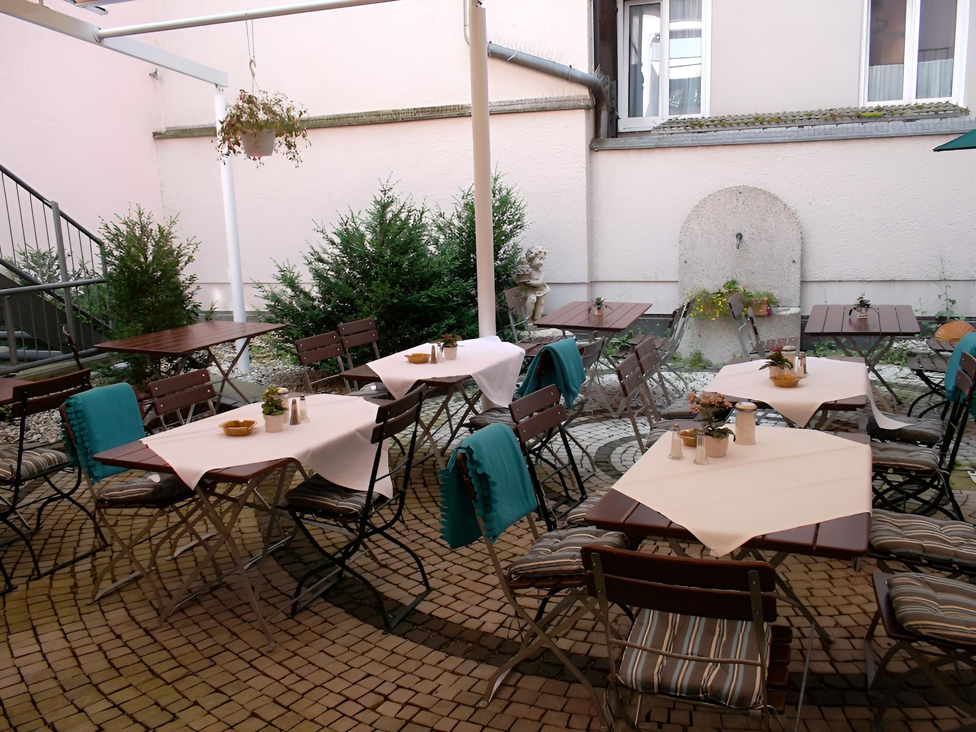 Munich Vacations - Hotel Exquisit - Property Image 13