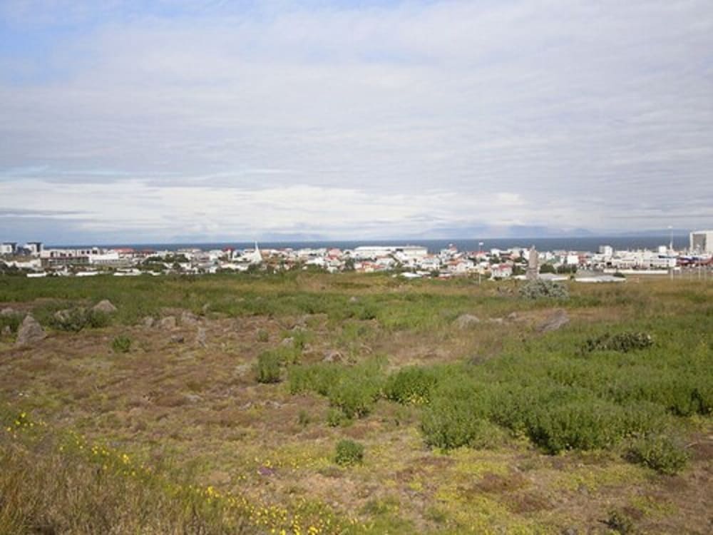 Kef Guesthouse by Keflavík airport