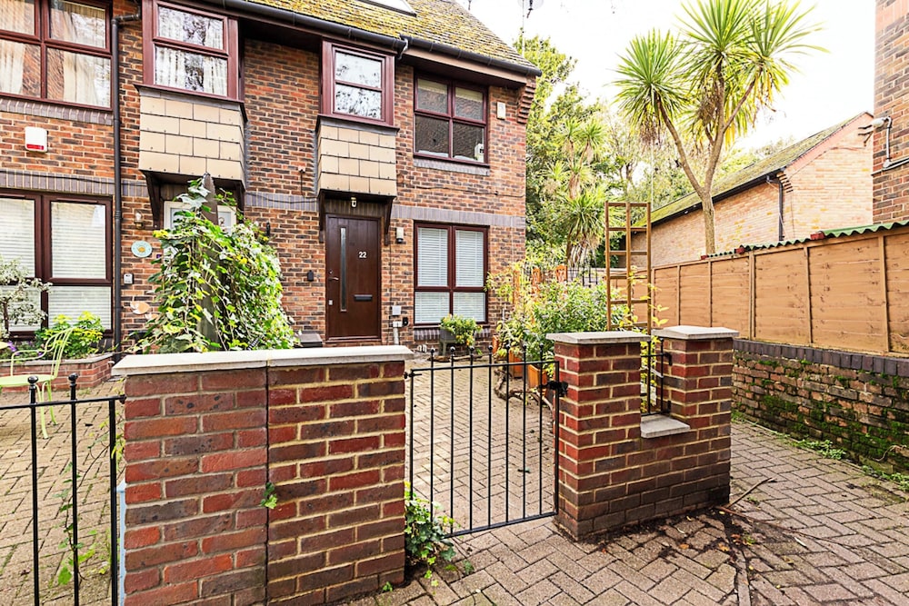 Charming One Bedroom Flat in Rotherhithe