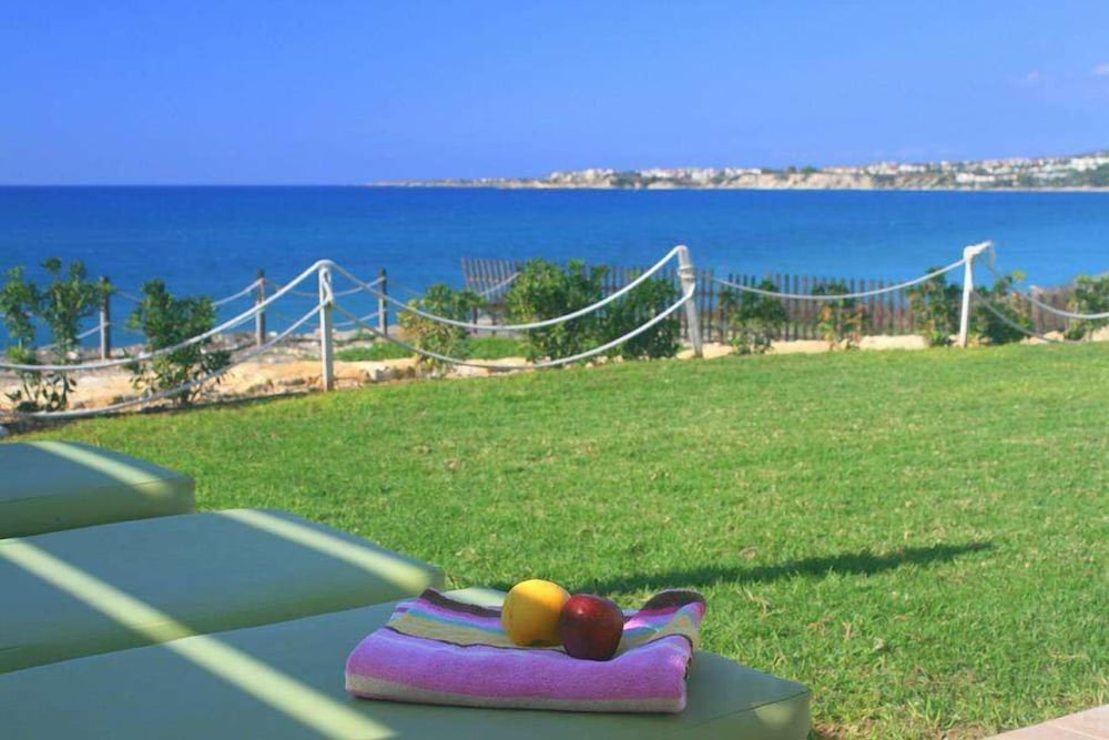 Blue Coral Beach Villas