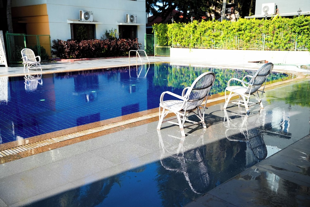 Hotel Menaka Inn Dharwad