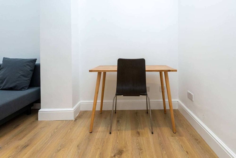 Newly Renovated 1BD Flat - Camden