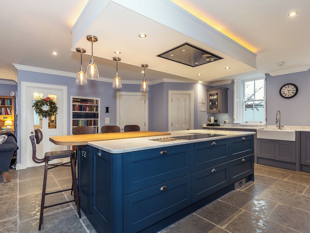 Vallis Oak Villa