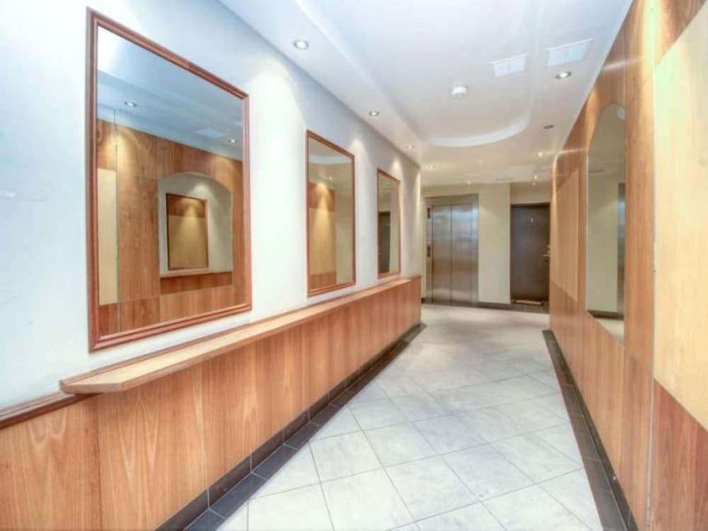 UrbanOasis Studios