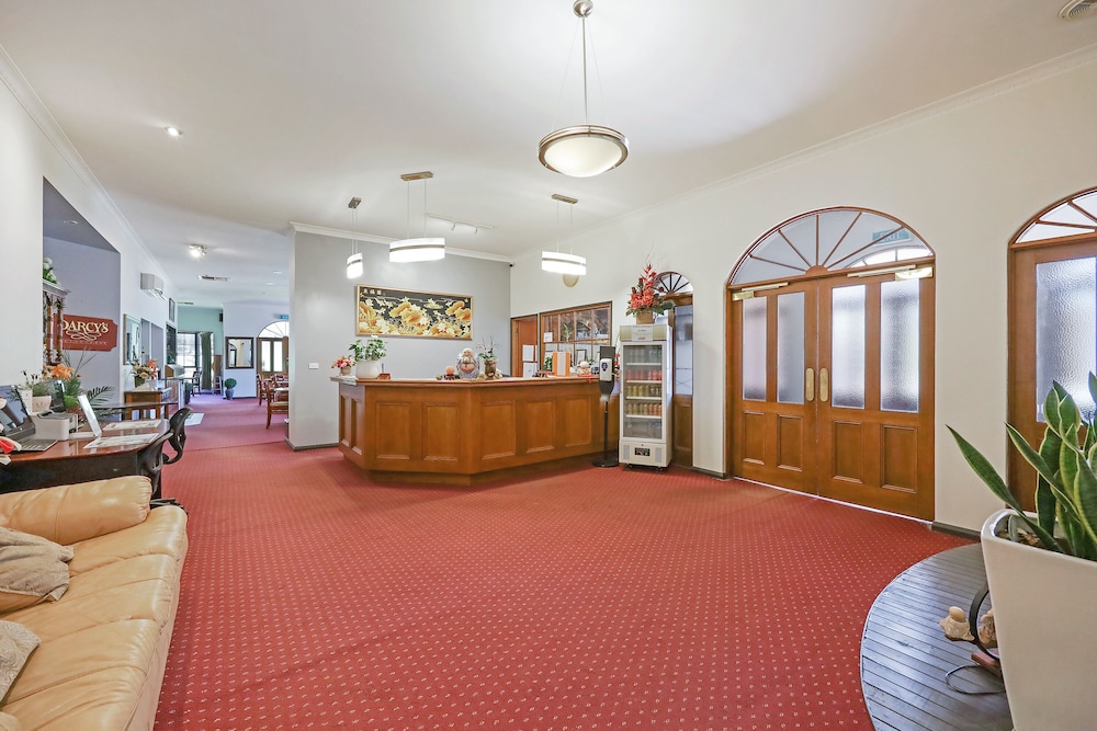 COUNTRY PLAZA HALLS GAP