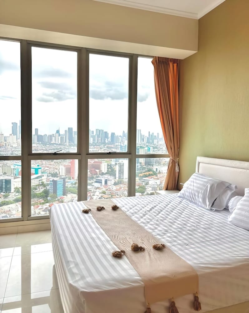 Premium Taman Anggrek Residences