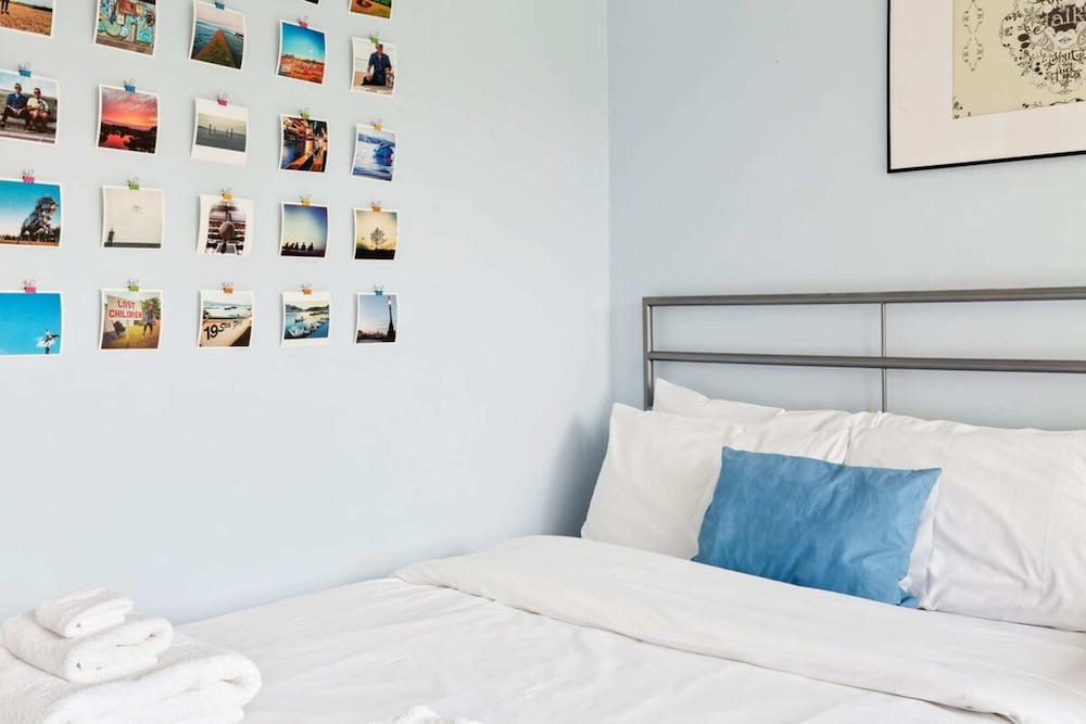 Spacious 2 Bedroom Apartment in Cricklewood