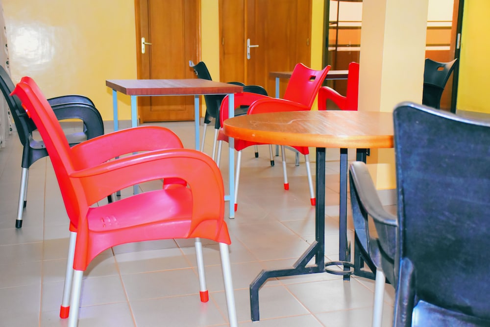 Ouagadougou Vacations - Hotel Residence SAM - Property Image 11