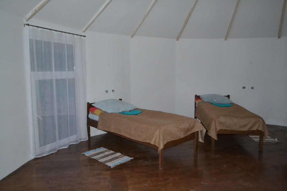 Ethnohouse YURTA