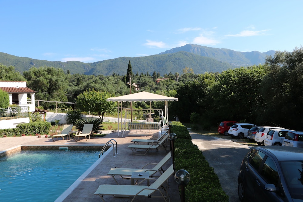 Summer Wine Friendly Resort photo 5