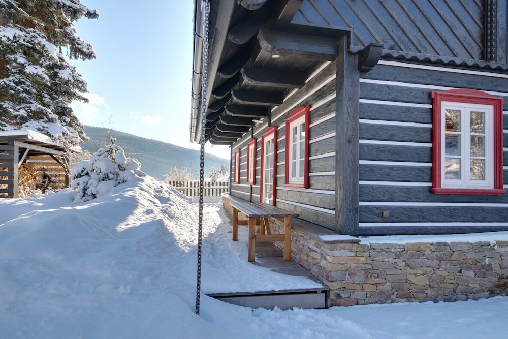 Villa in Horni Marsov With Finnish Sauna