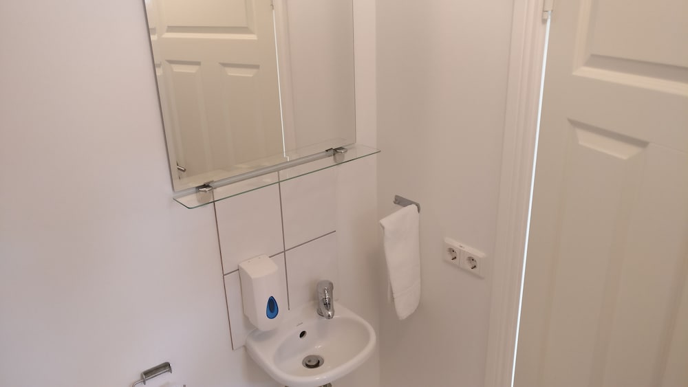 Birta Guesthouse