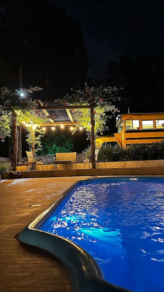 American Bus Glamping