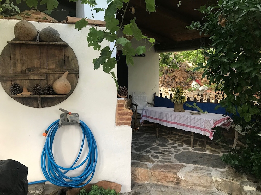 Mylopetra Four Seasons Traditional House