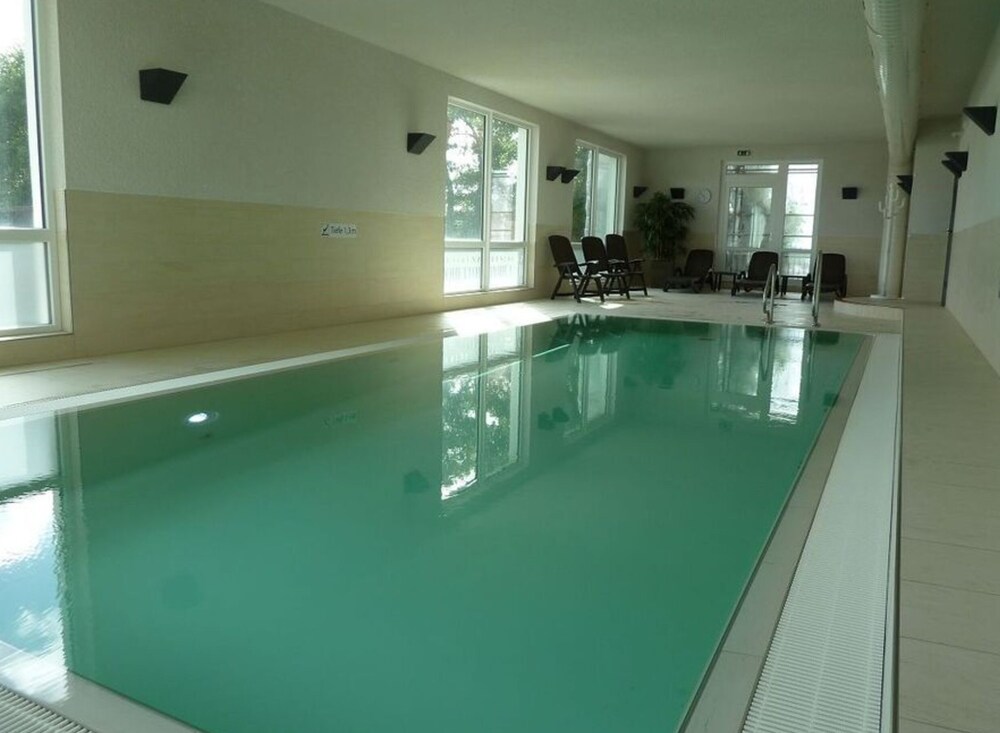Hohe Lith 4.09 Modern Retreat