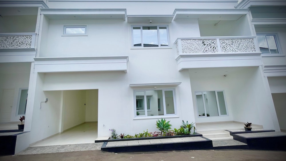 RRR Luxury Villas
